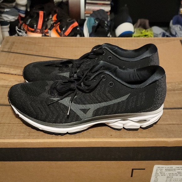 Mizuno Waveknit R2 - Picture 3 of 8